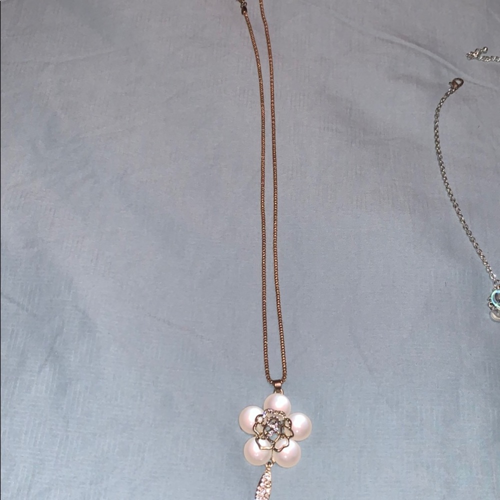 Fashion necklaces - Picture 3 of 7